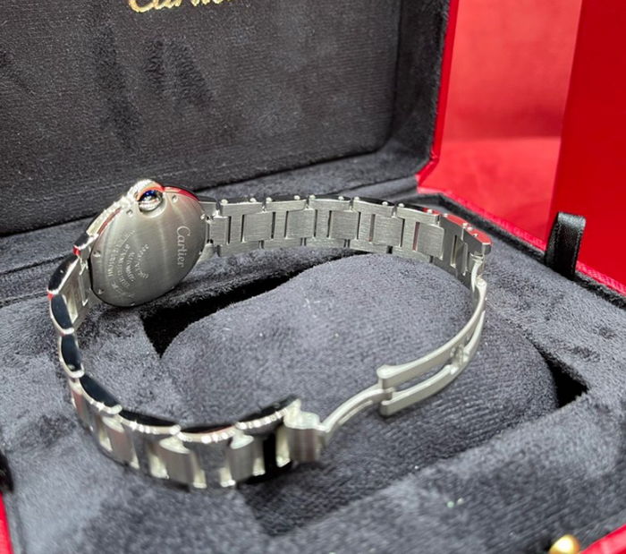 cartier_xxxxx_big_00010.jpg