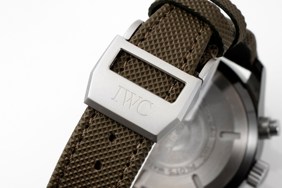 iwc_xxxxx_big_00011.jpg