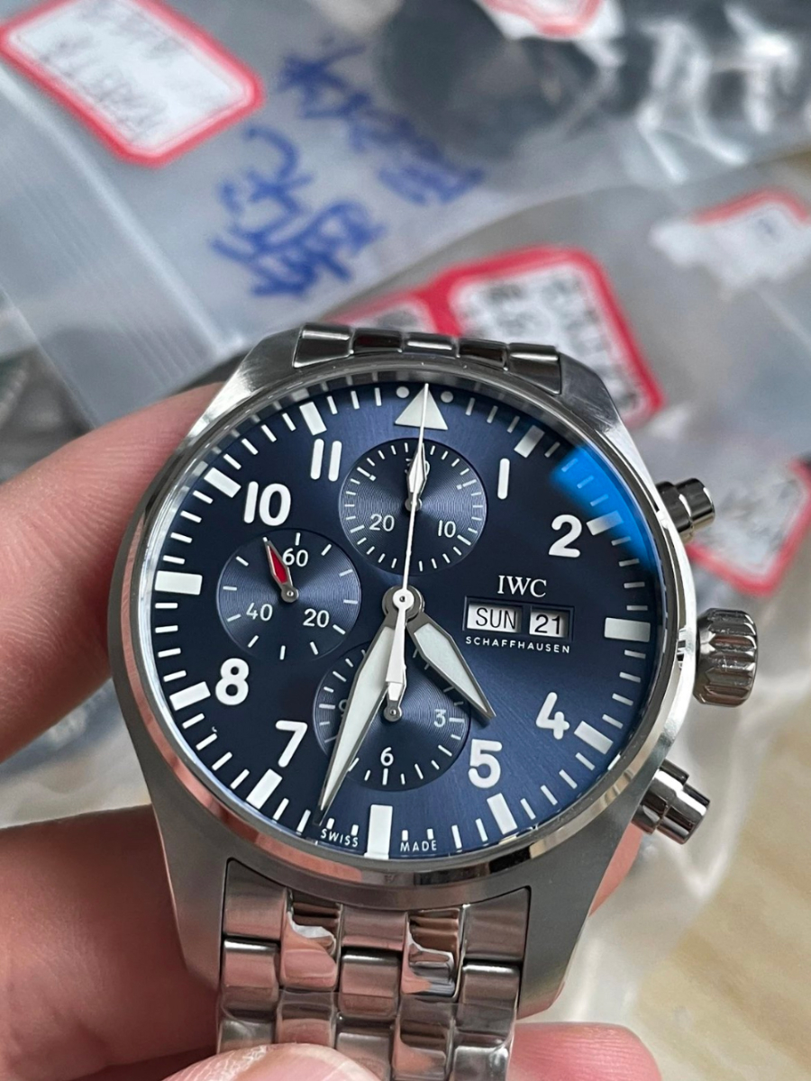 iwc_xxxxx_big_00005.jpg