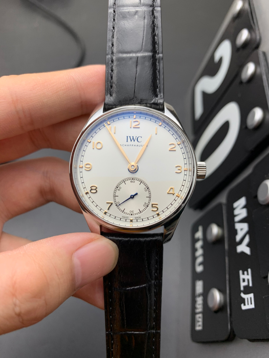 iwc_xxxxx_big_00013.jpg