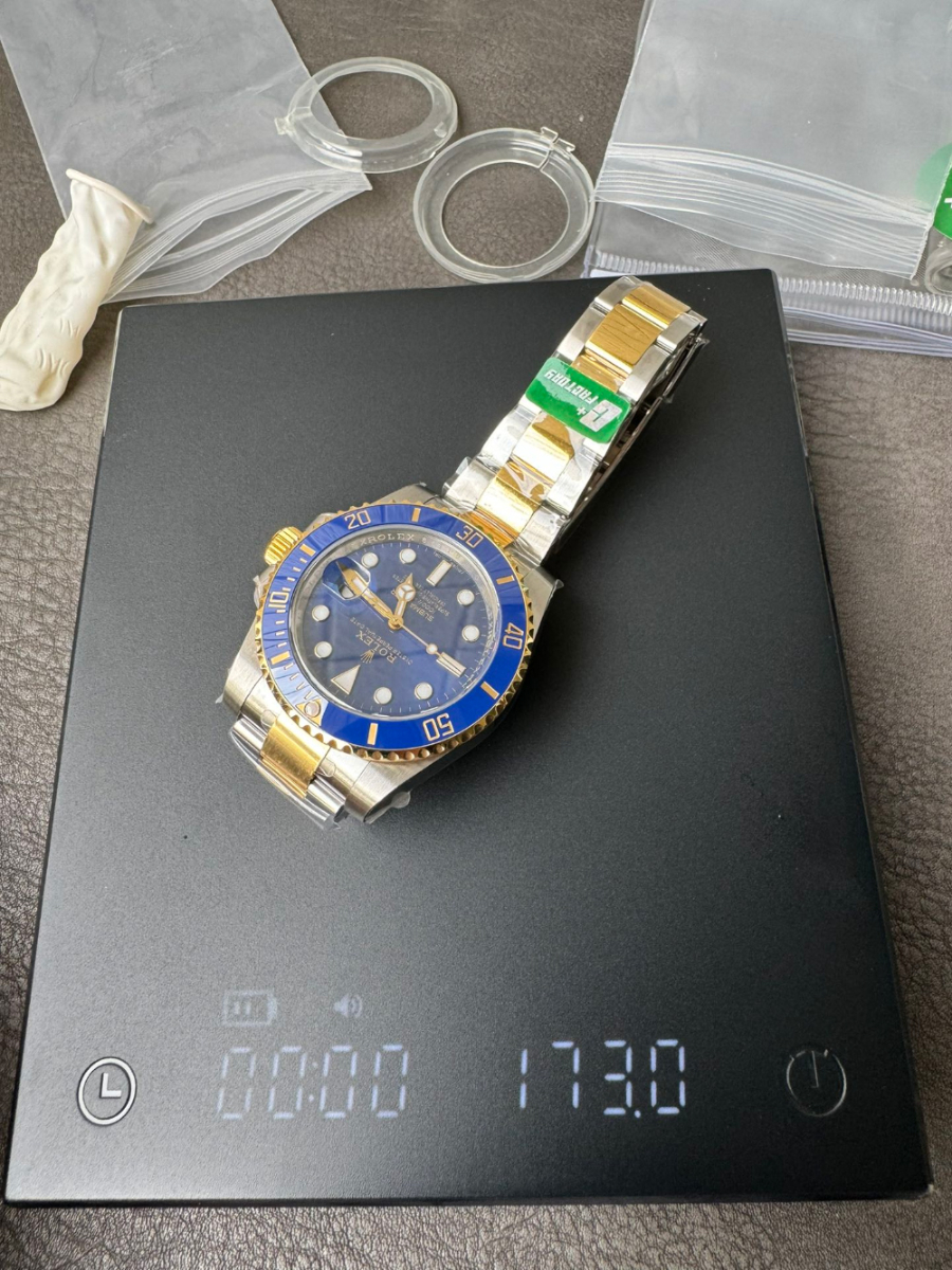 rolex_xxxxx_big_00012.jpg