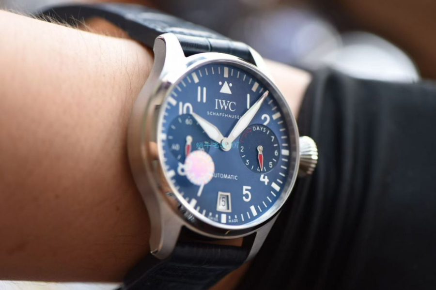 iwc_xxxxx_big_00004.jpg