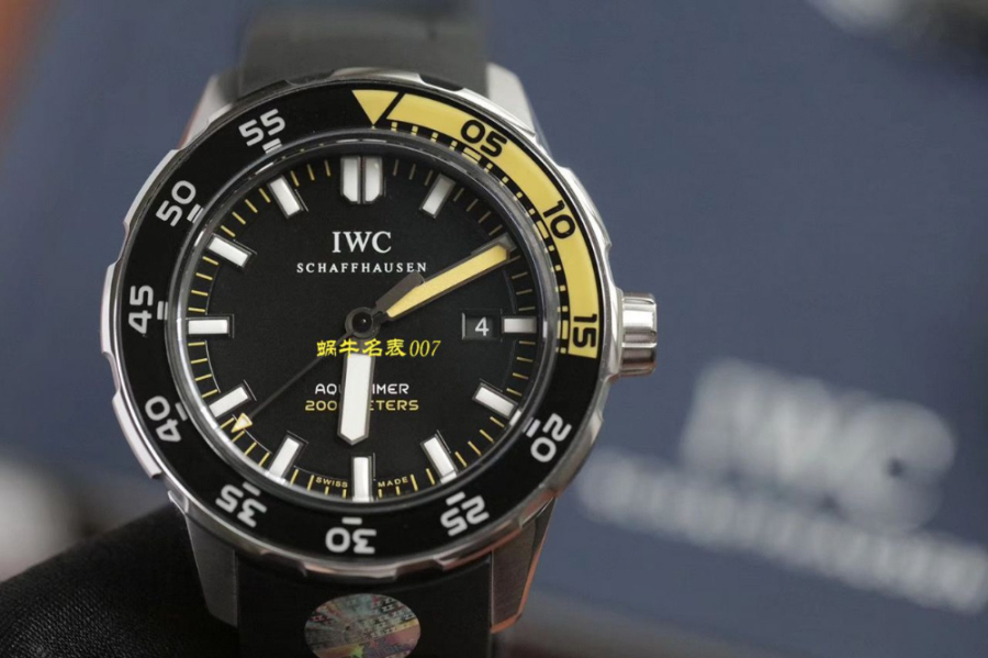 iwc_xxxxx_big_00009.jpg