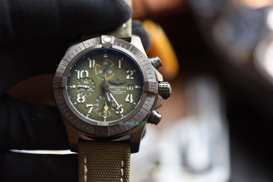 breitling_xxxxx_big_00005.jpg