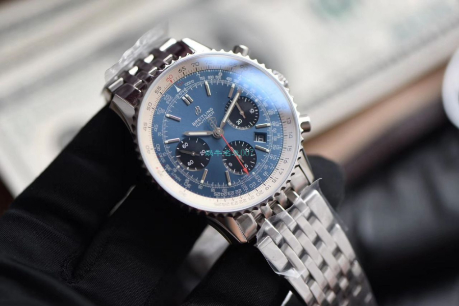 breitling_xxxxx_big_00005.jpg