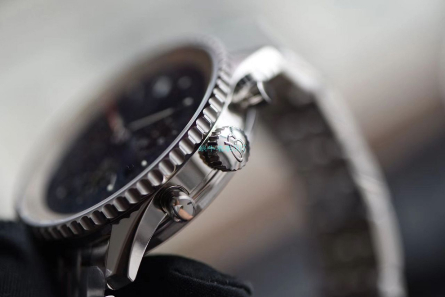 breitling_xxxxx_big_00007.jpg
