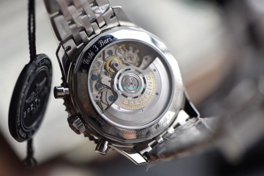 breitling_xxxxx_big_00009.jpg