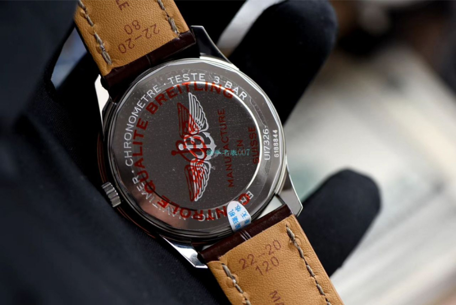 breitling_xxxxx_big_00020.jpg