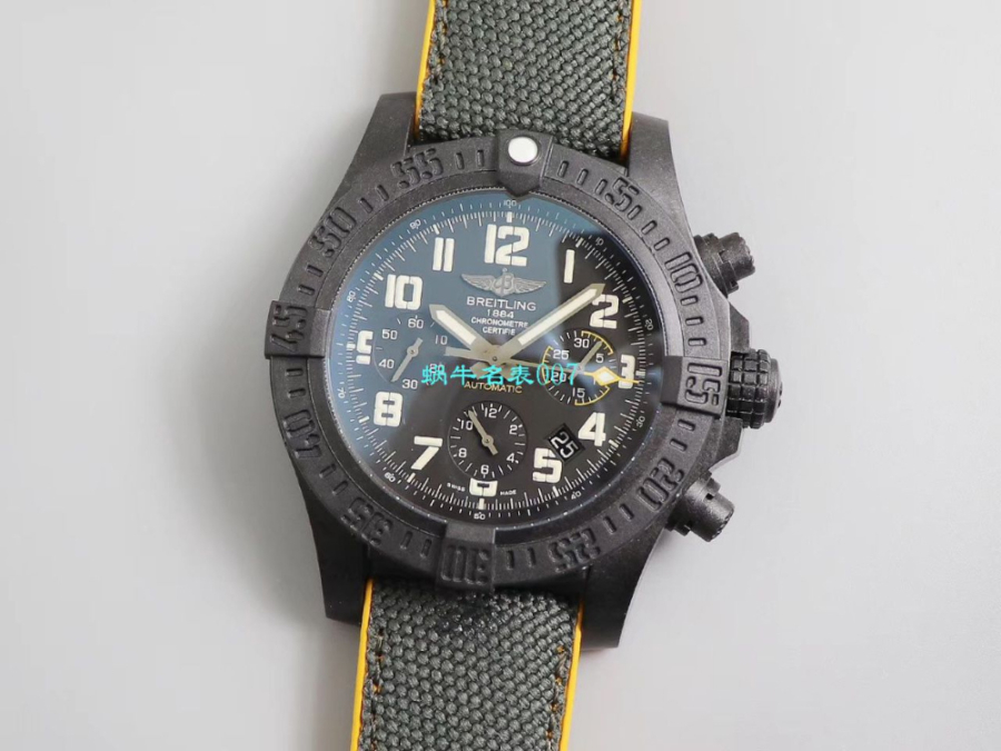 breitling_xxxxx_big_00002.jpg