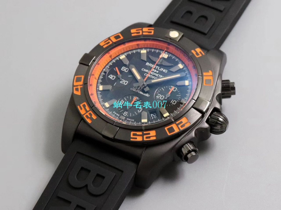 breitling_xxxxx_big_00005.jpg
