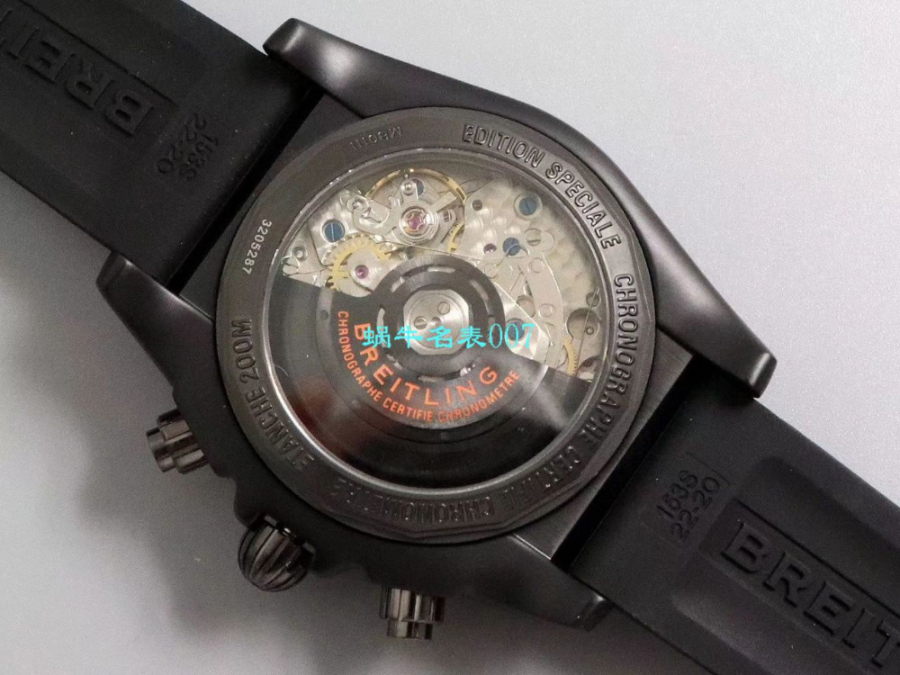 breitling_xxxxx_big_00009.jpg