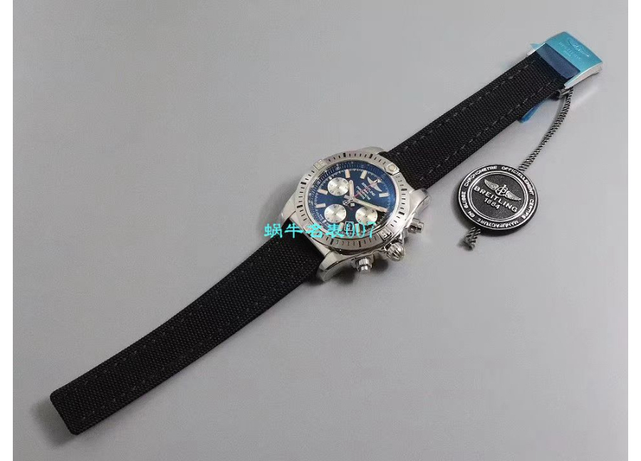 breitling_xxxxx_big_00002.jpg