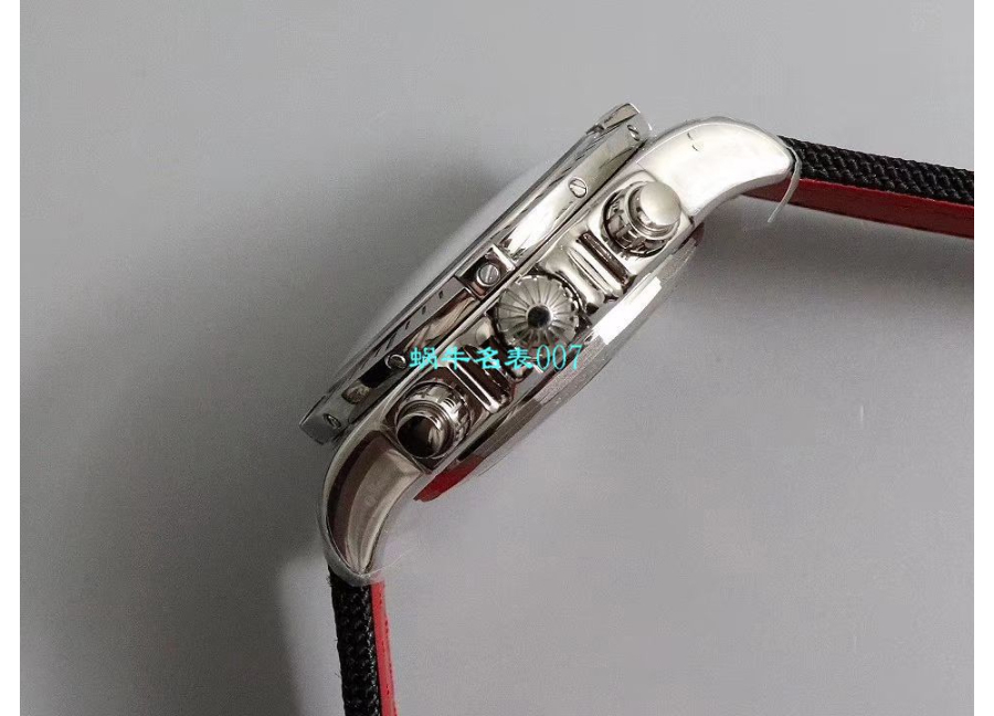 breitling_xxxxx_big_00007.jpg