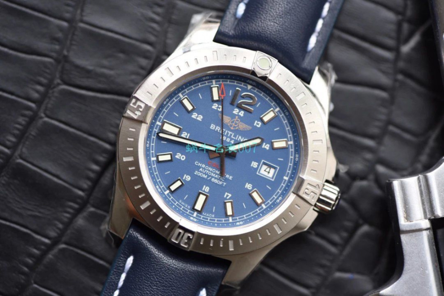 breitling_xxxxx_big_00005.jpg