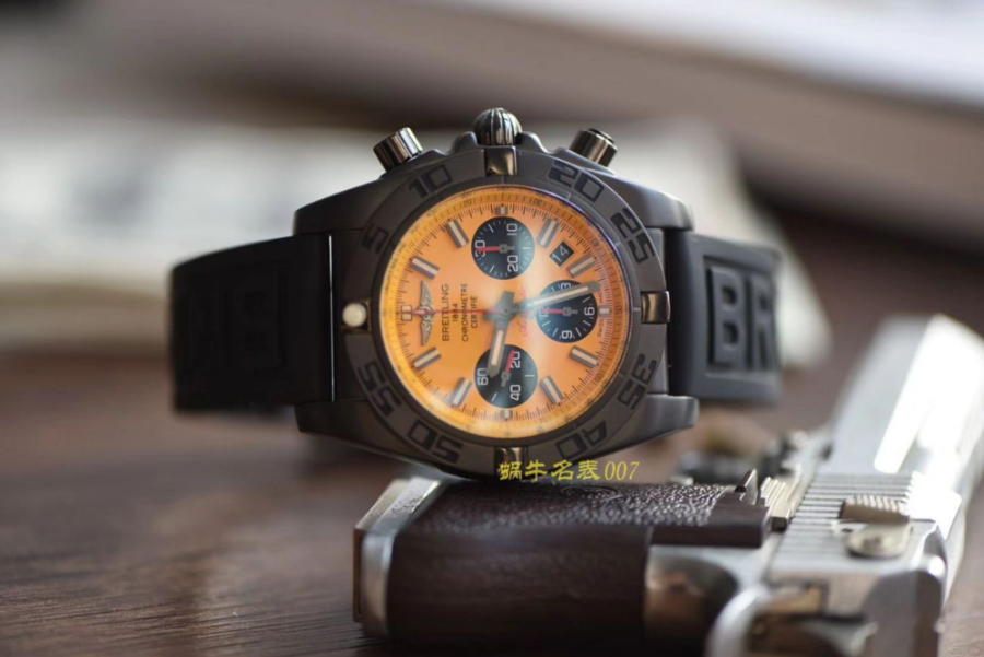 breitling_xxxxx_big_00003.jpg