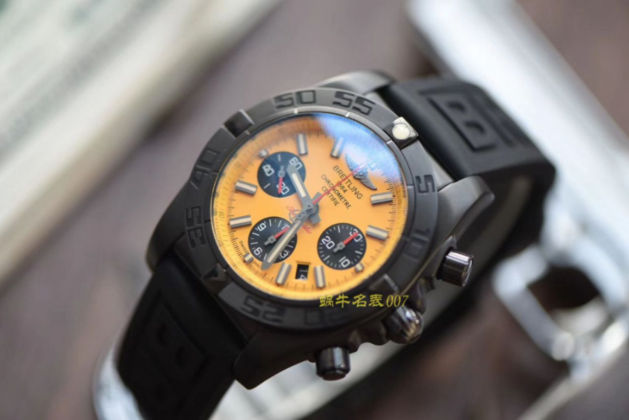 breitling_xxxxx_big_00005.jpg