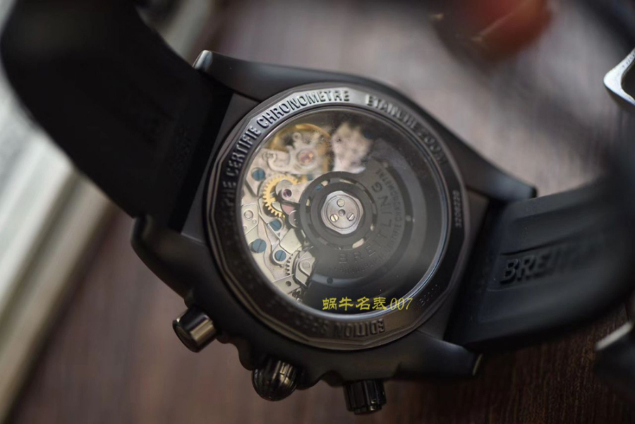 breitling_xxxxx_big_00007.jpg