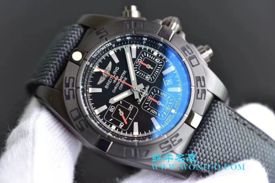 breitling_xxxxx_big_00007.jpg
