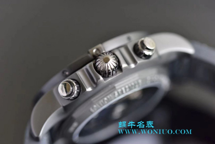 breitling_xxxxx_big_00009.jpg