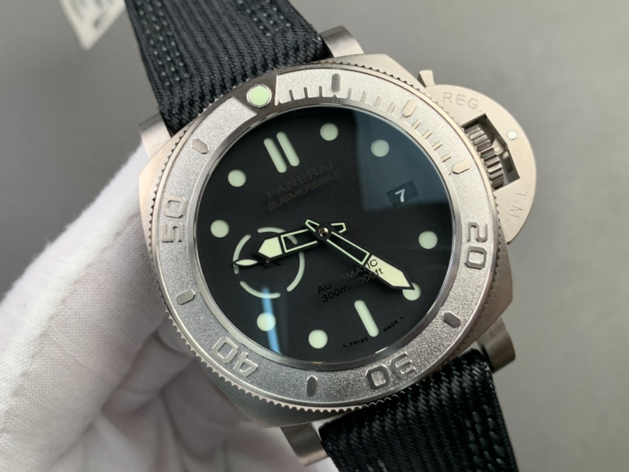 panerai_xxxxx_big_00002.jpg