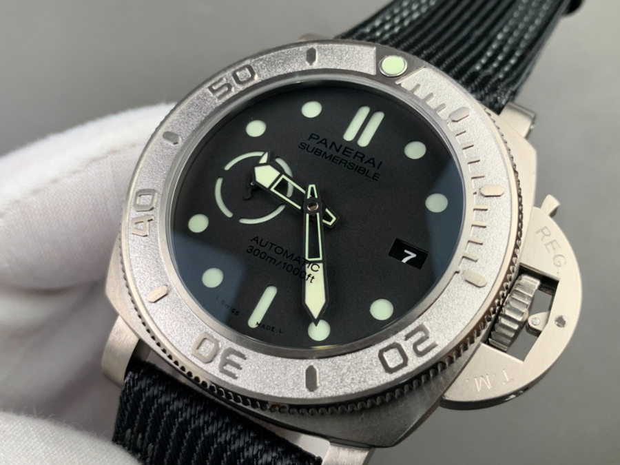 panerai_xxxxx_big_00005.jpg