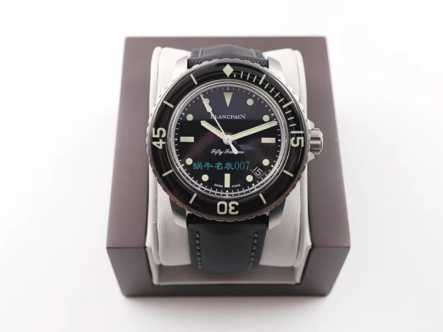 blancpain_xxxxx_big_00006.jpg