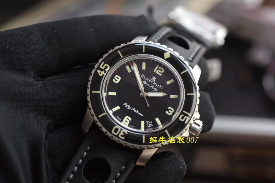 blancpain_xxxxx_big_00005.jpg
