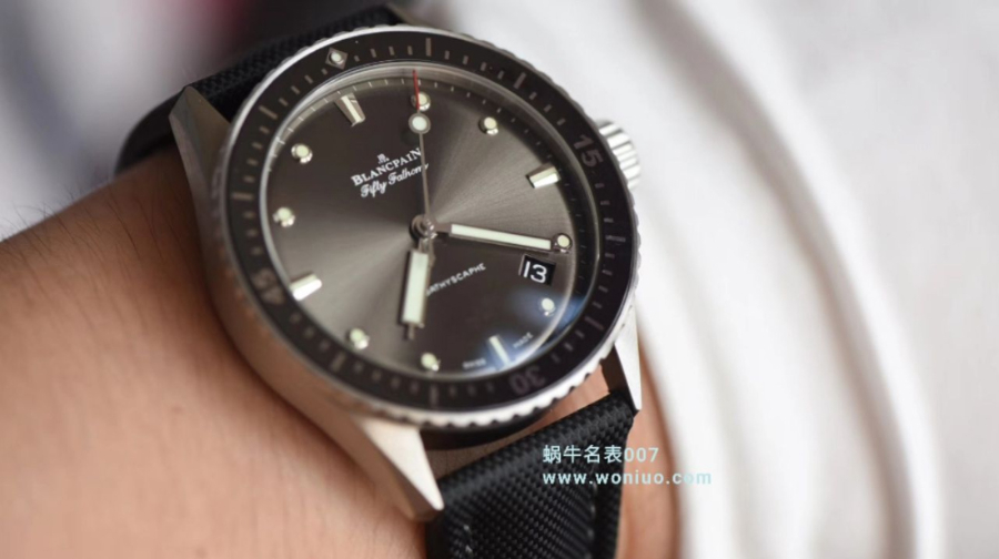 blancpain_xxxxx_big_00003.jpg
