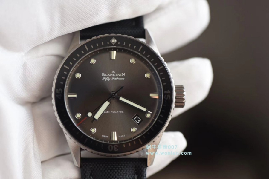 blancpain_xxxxx_big_00004.jpg
