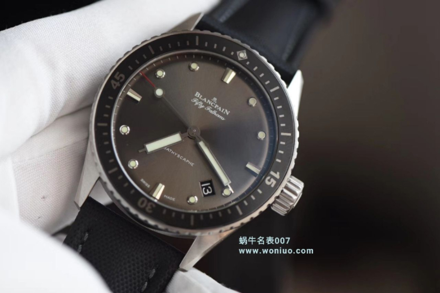 blancpain_xxxxx_big_00005.jpg