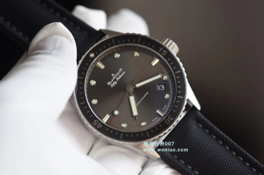 blancpain_xxxxx_big_00006.jpg