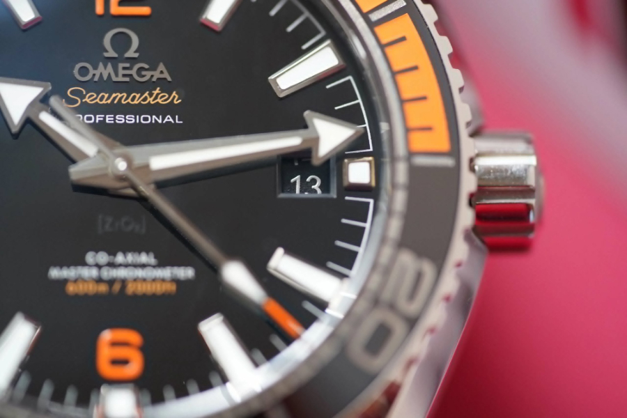omega_xxxxx_big_00005.jpg