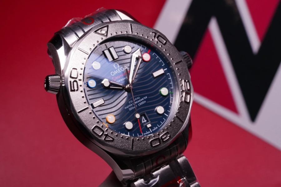 omega_xxxxx_big_00004.jpg