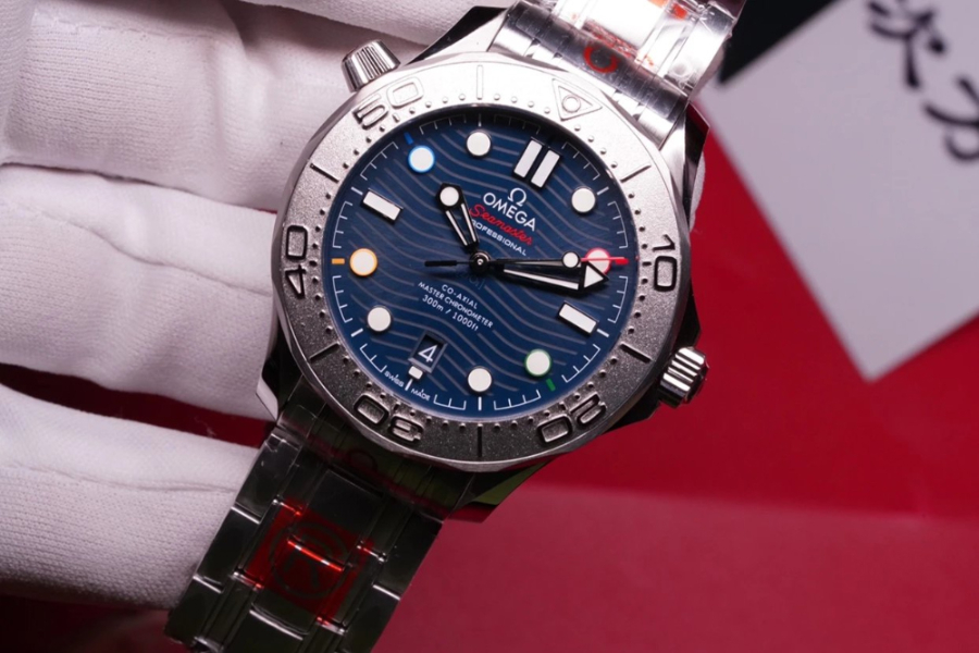 omega_xxxxx_big_00010.jpg