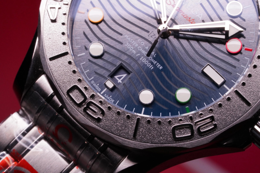 omega_xxxxx_big_00012.jpg