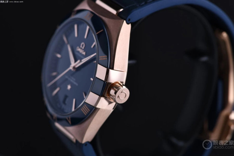 omega_xxxxx_big_00011.jpg