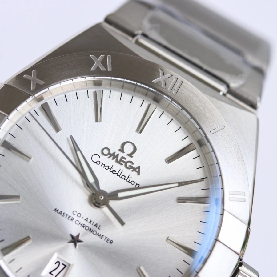 omega_xxxxx_big_00007.jpg