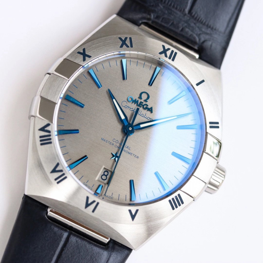 omega_xxxxx_big_00006.jpg
