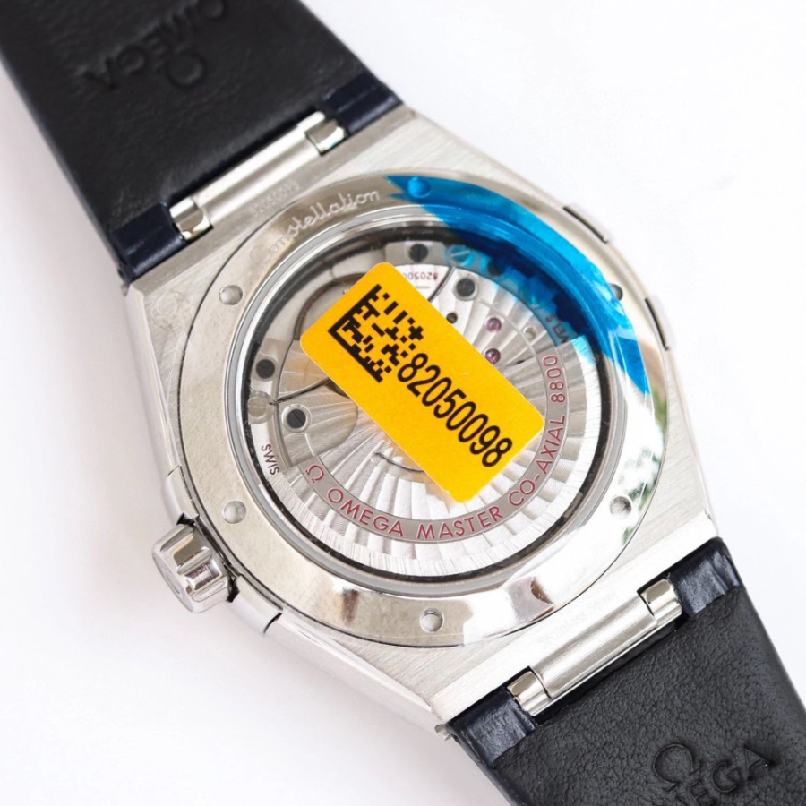 omega_xxxxx_big_00010.jpg