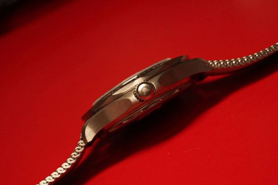 omega_xxxxx_big_00027.jpg