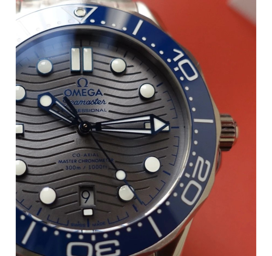 omega_xxxxx_big_00019.jpg