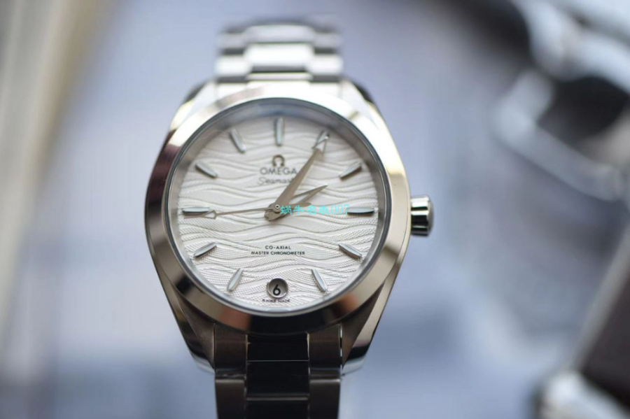 omega_xxxxx_big_00004.jpg