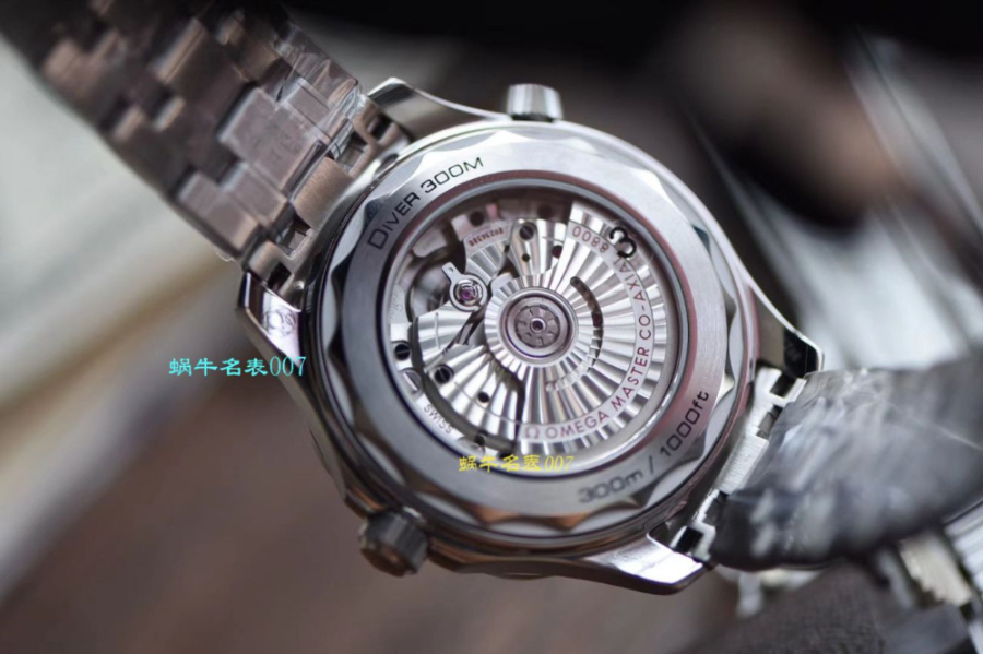 omega_xxxxx_big_00016.jpg