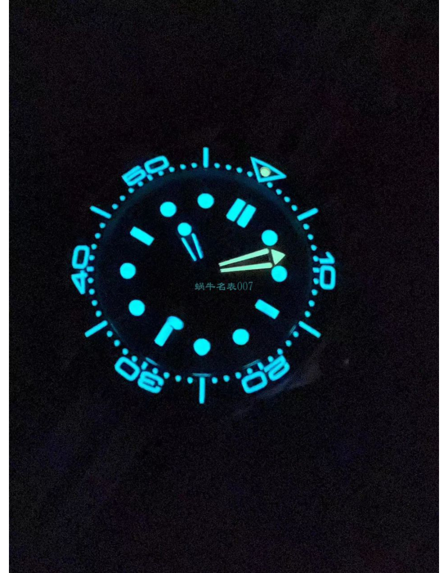 omega_xxxxx_big_00005.jpg