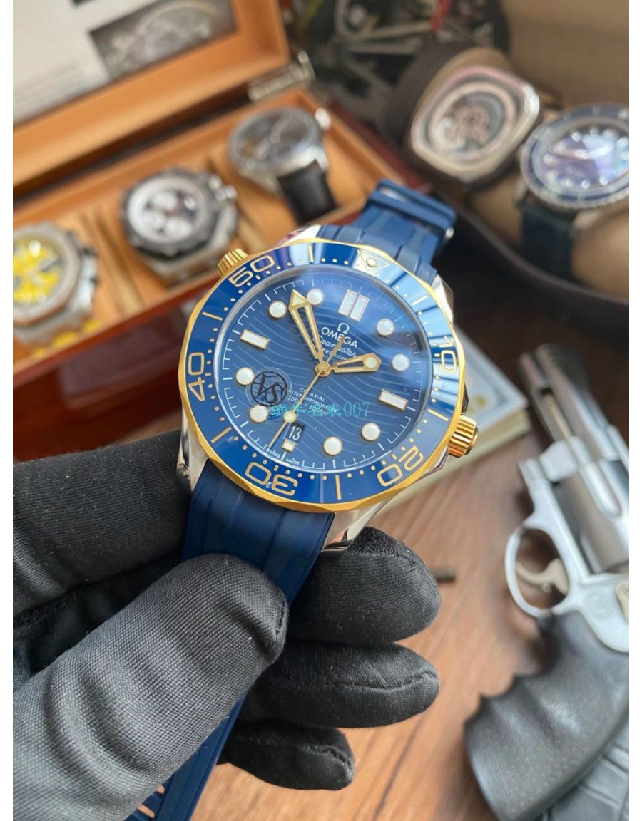 omega_xxxxx_big_00006.jpg